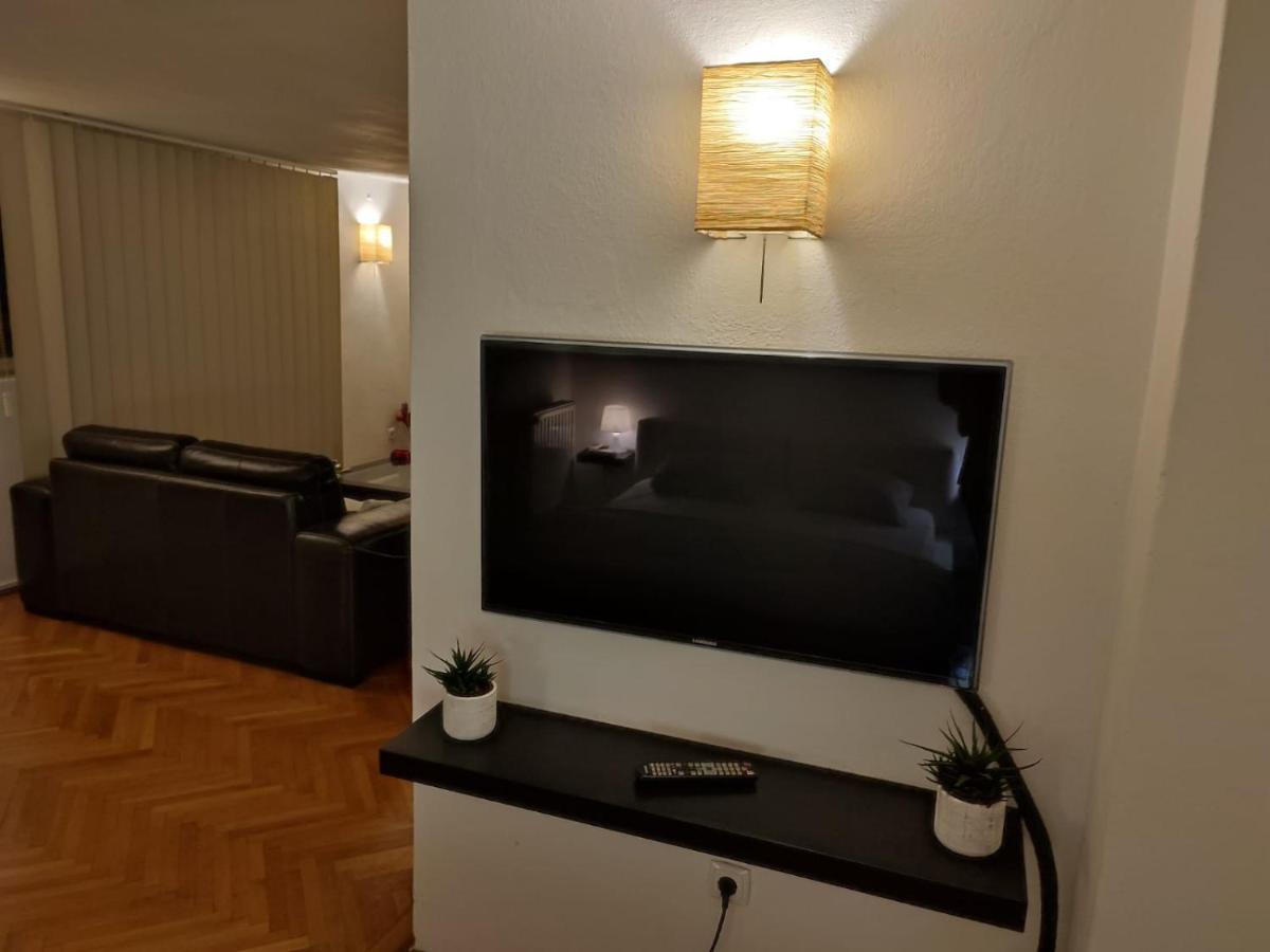 Appartamento Dorobanti Loft Bucarest Esterno foto